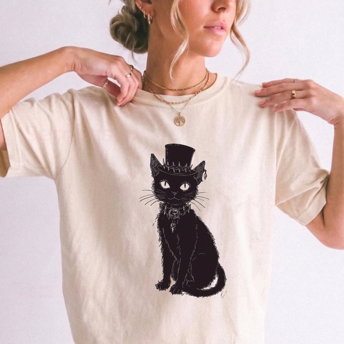Gothic Black Cat Top Hat T-Shirt | Foxfire & Fable