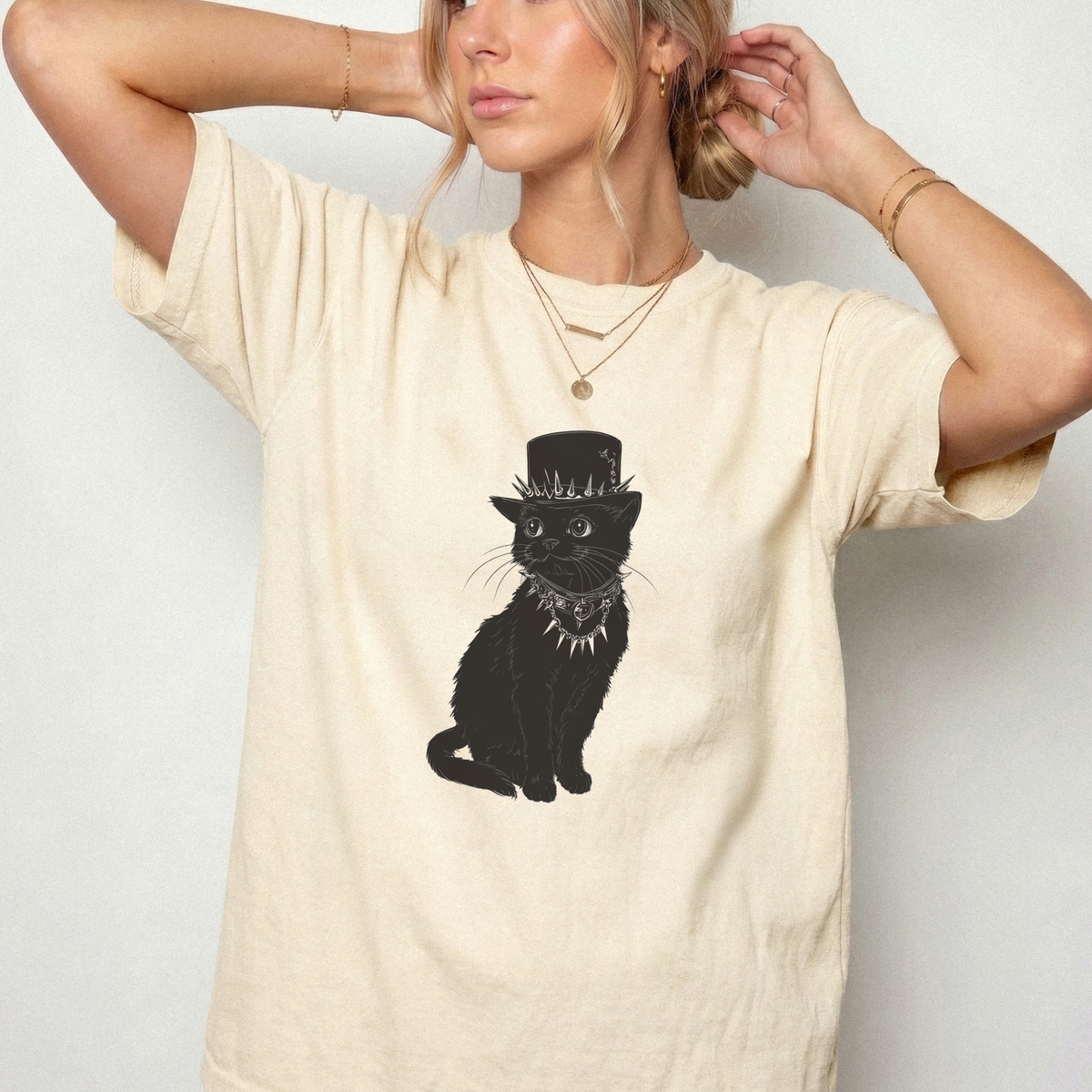 Gothic Black Cat Top Hat Graphic Tee | Foxfire & Fable
