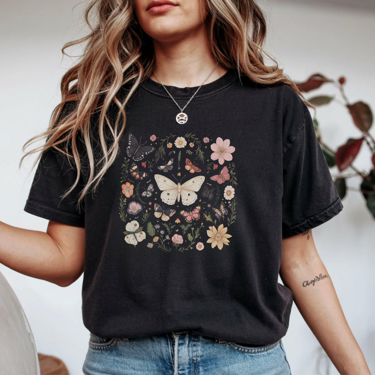 Botanical Butterfly Garden Illustration Heavyweight T-Shirt | Foxfire & Fable