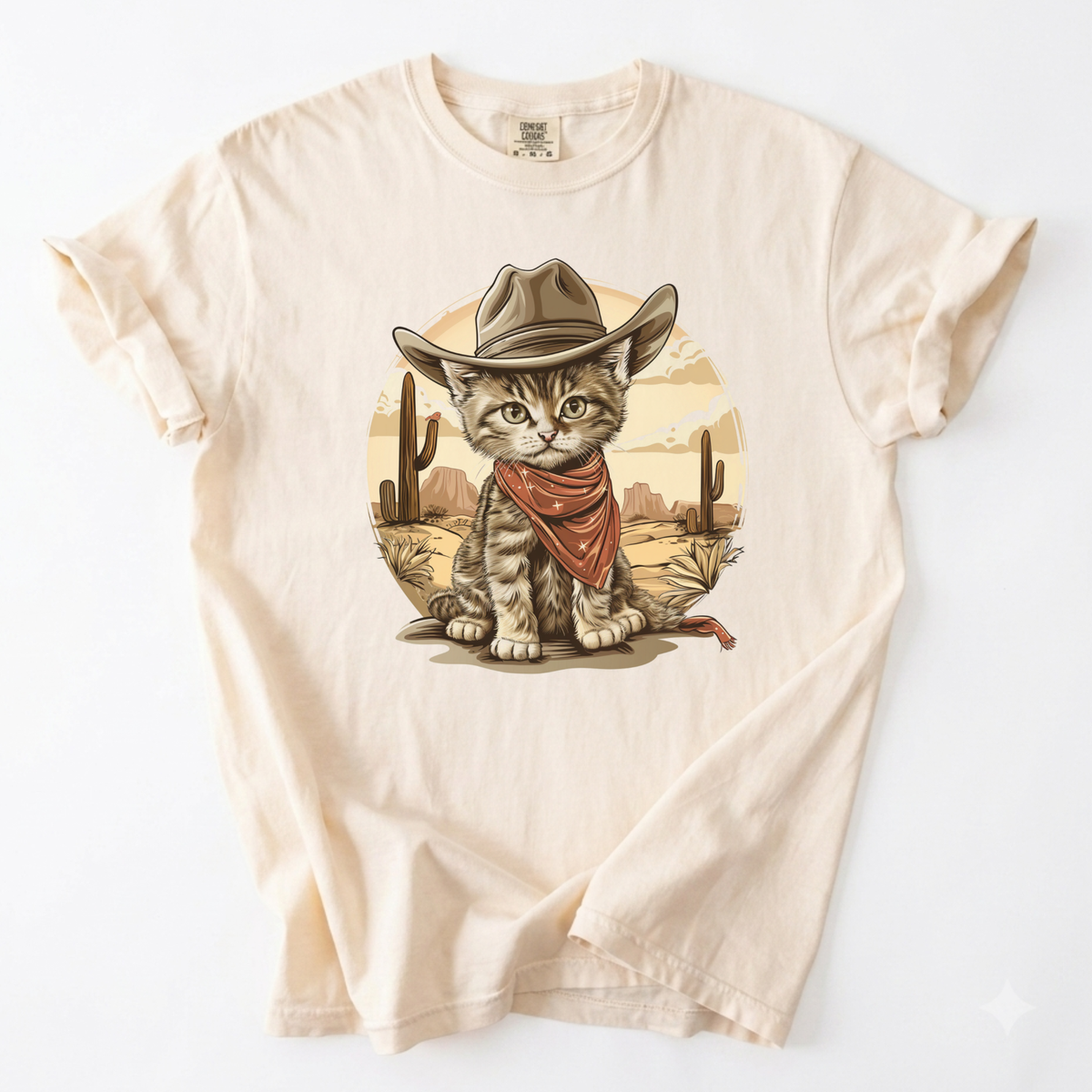 Desert Outlaw Cat Graphic Tee Vintage Western T-Shirt | Foxfire & Fable - Ivory