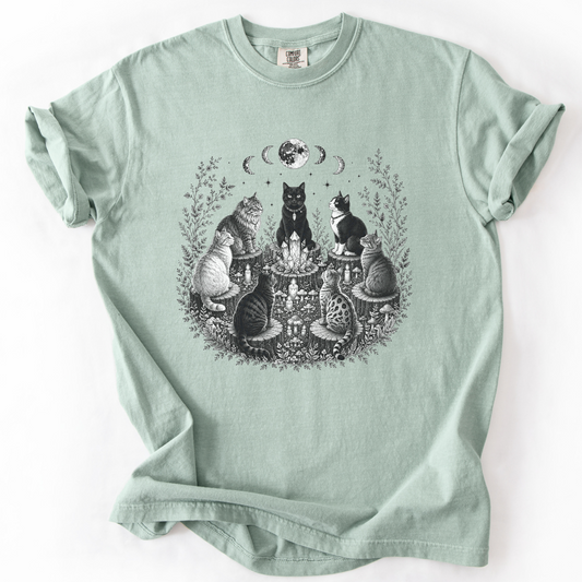 Mystical Cat Moon Phase Graphic Tee | Foxfire & Fable - Bay