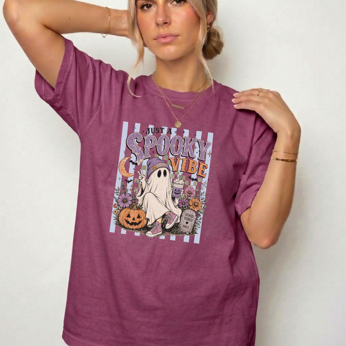 Spooky Vibe Ghost Graphic Tee | Foxfire & Fable