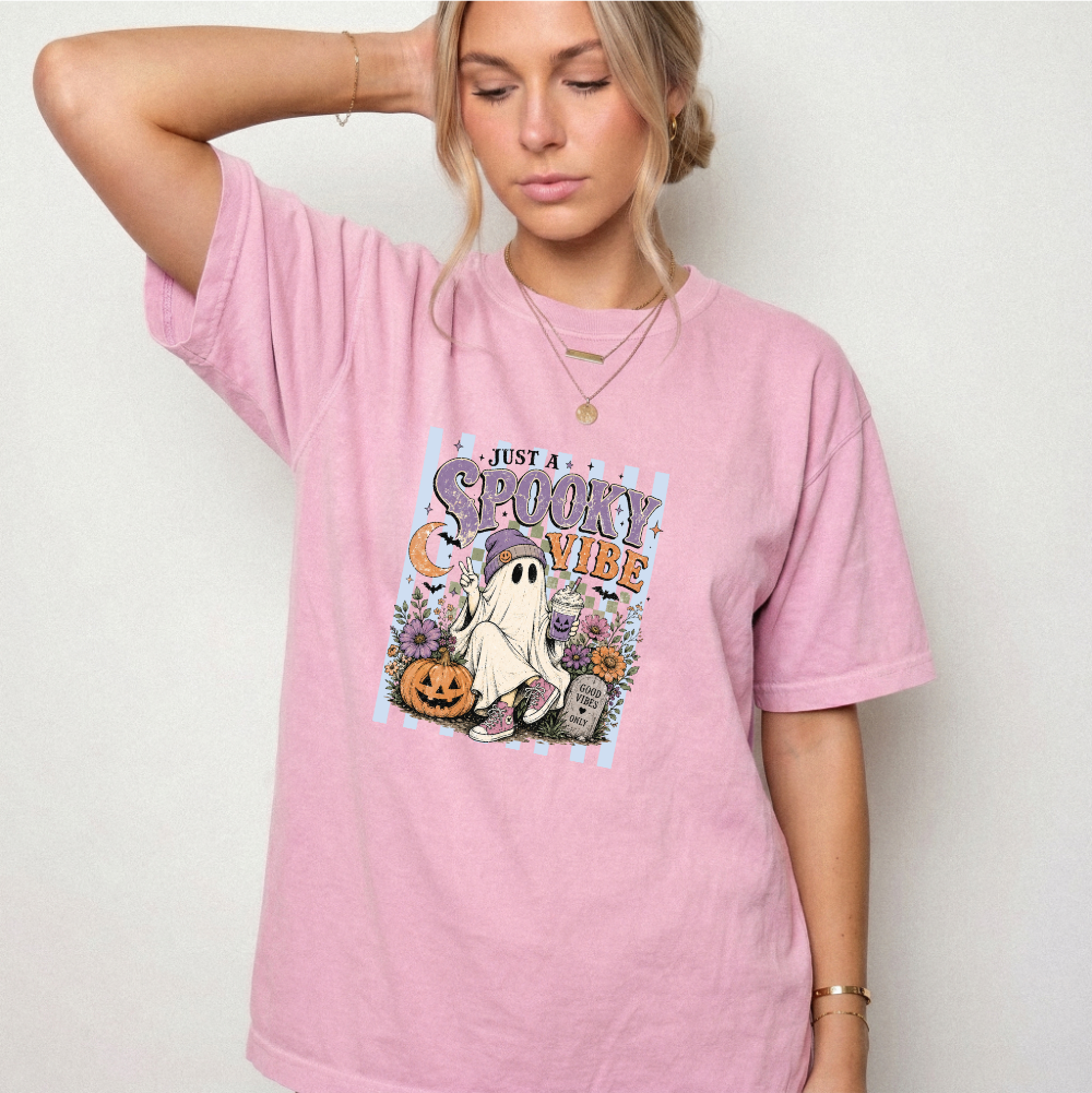 Spooky Vibe Ghost Graphic Tee | Foxfire & Fable