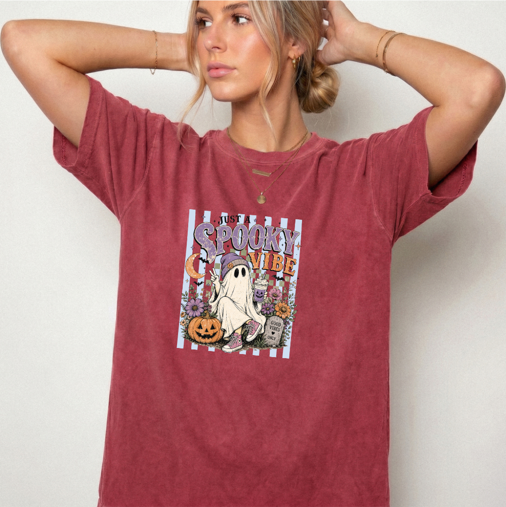 Spooky Vibe Ghost Graphic Tee | Foxfire & Fable