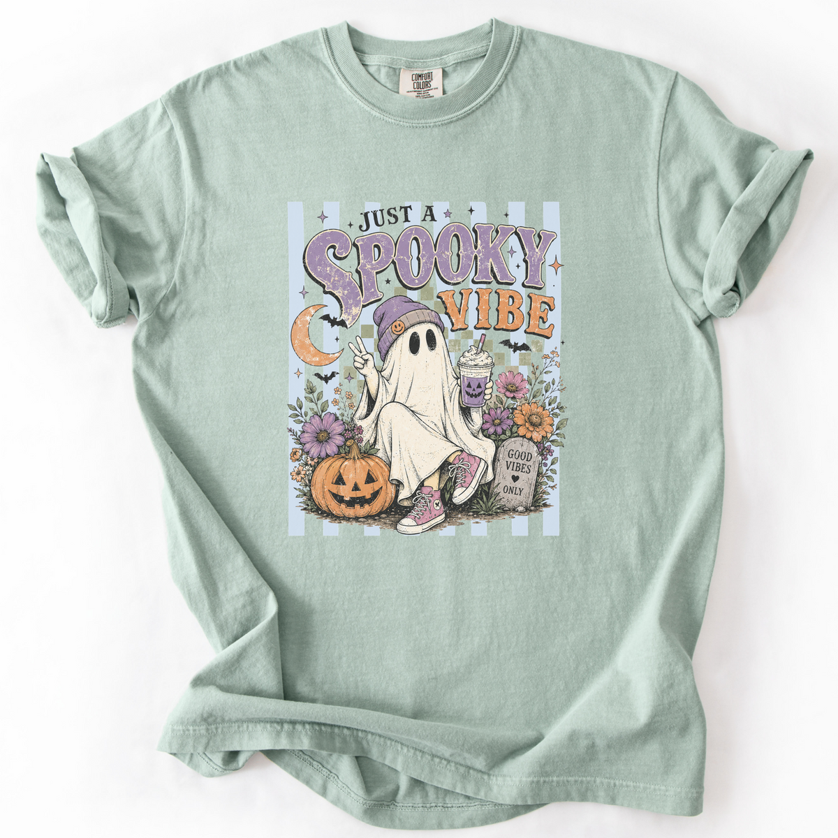 Spooky Vibe Ghost Graphic Tee | Foxfire & Fable - Bay
