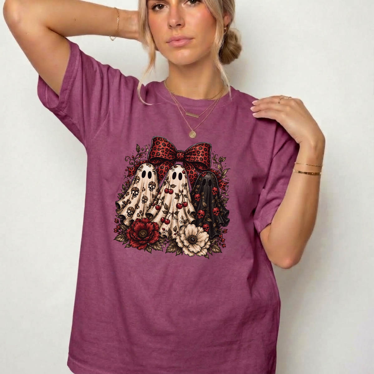 Spooky Ghost Bow Vintage Graphic Tee | Foxfire & Fable