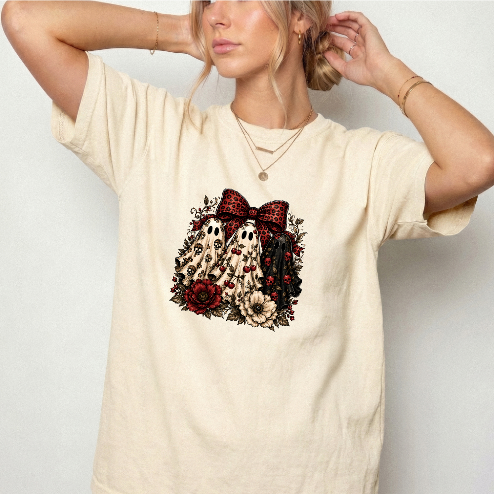 Spooky Ghost Bow Vintage Graphic Tee | Foxfire & Fable