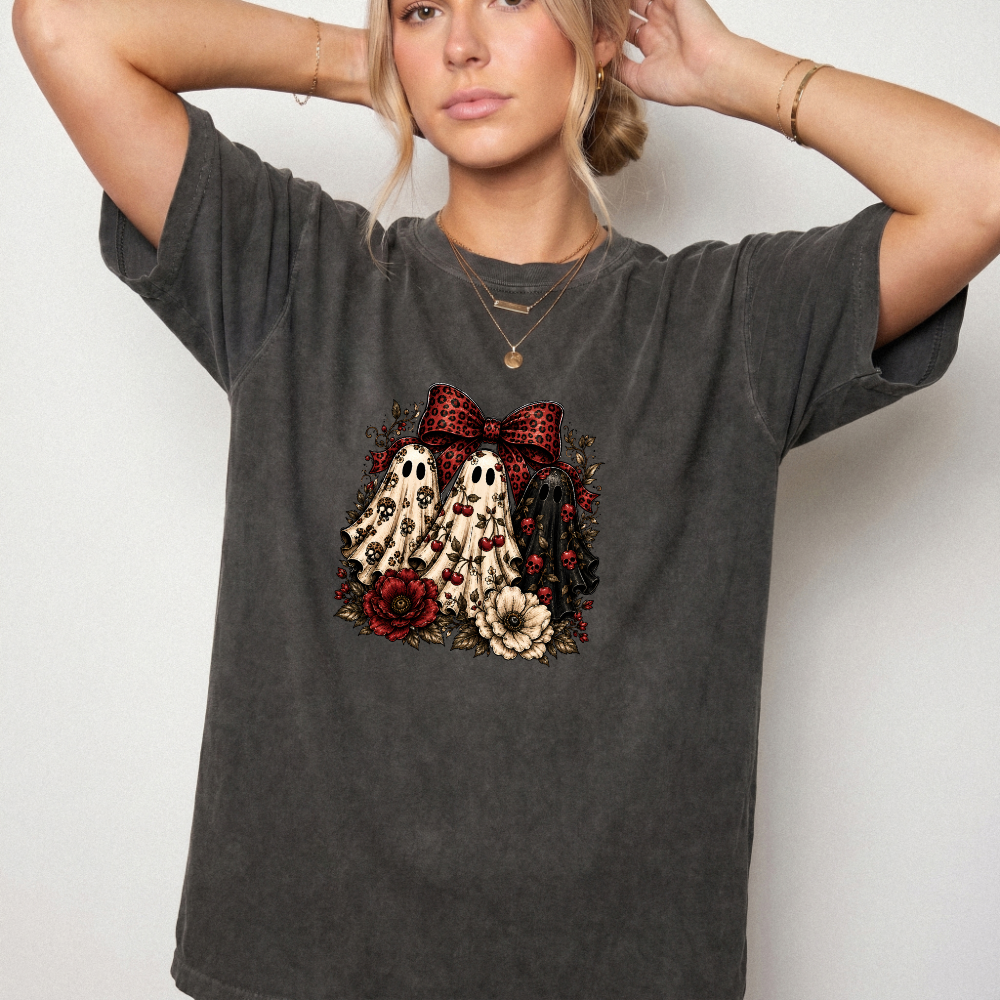 Spooky Ghost Bow Vintage Graphic Tee | Foxfire & Fable