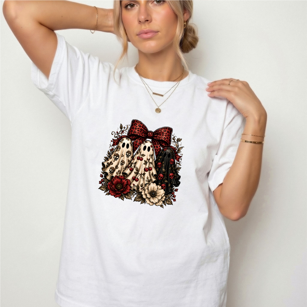 Spooky Ghost Bow Vintage Graphic Tee | Foxfire & Fable