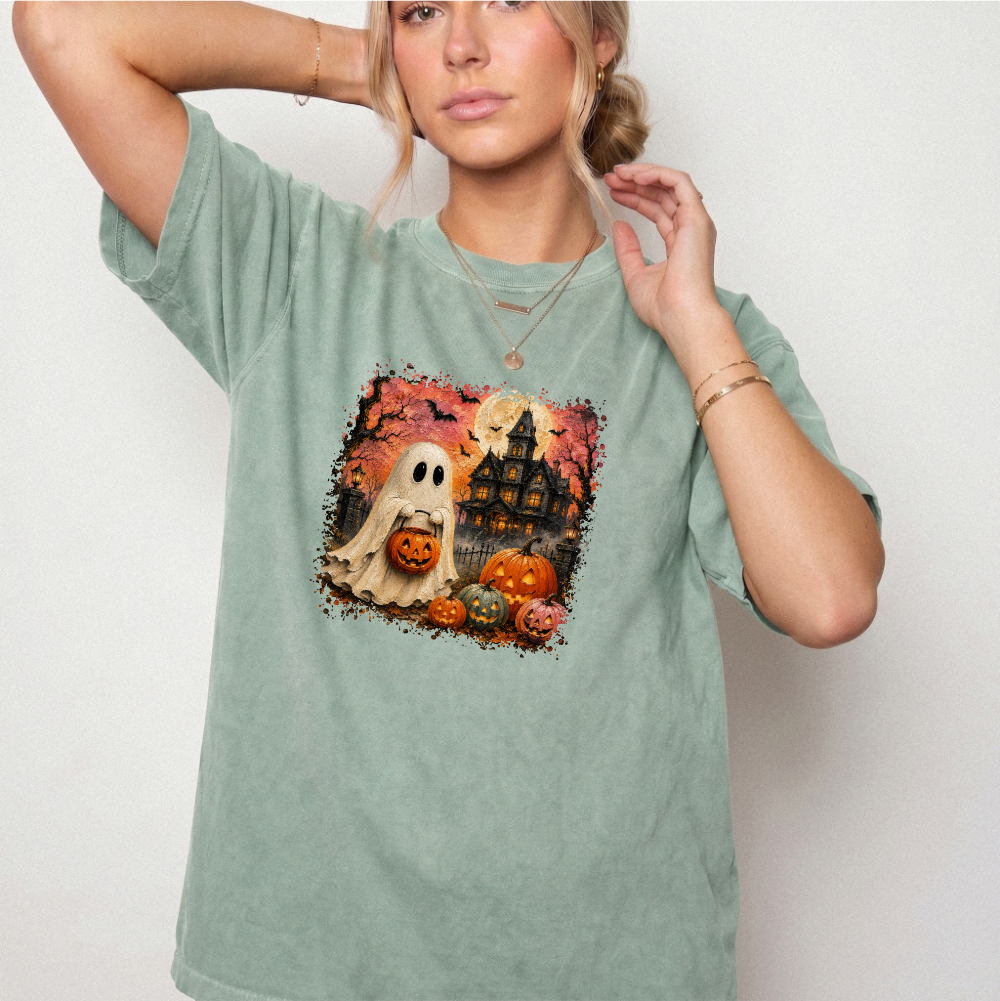 Vintage Spooky Ghost Halloween Graphic Tee | Foxfire & Fable