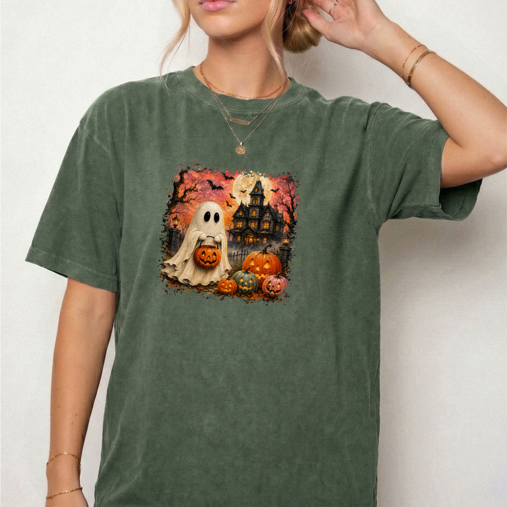 Vintage Spooky Ghost Halloween Graphic Tee | Foxfire & Fable